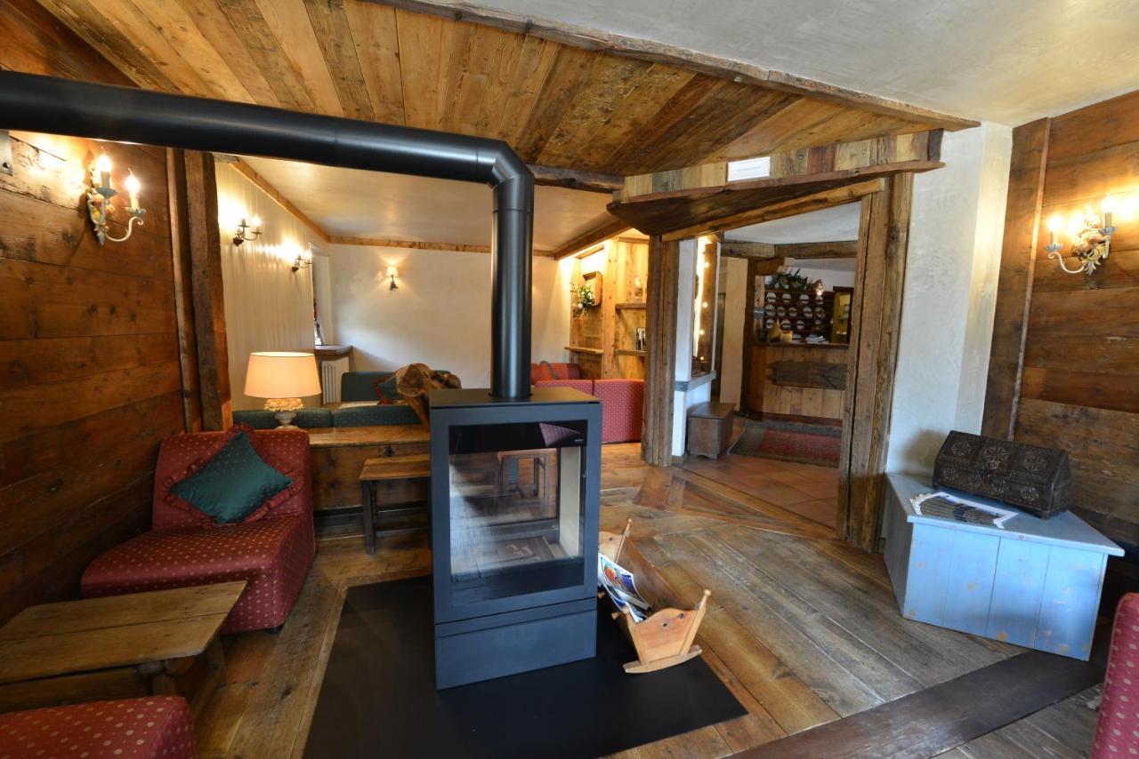La Madonnina Del Gran Paradiso Wellness Hotel Cogne Εξωτερικό φωτογραφία