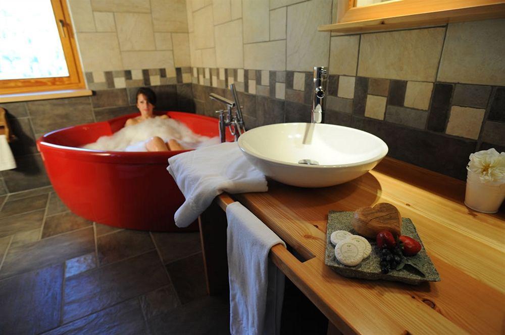 La Madonnina Del Gran Paradiso Wellness Hotel Cogne Εξωτερικό φωτογραφία