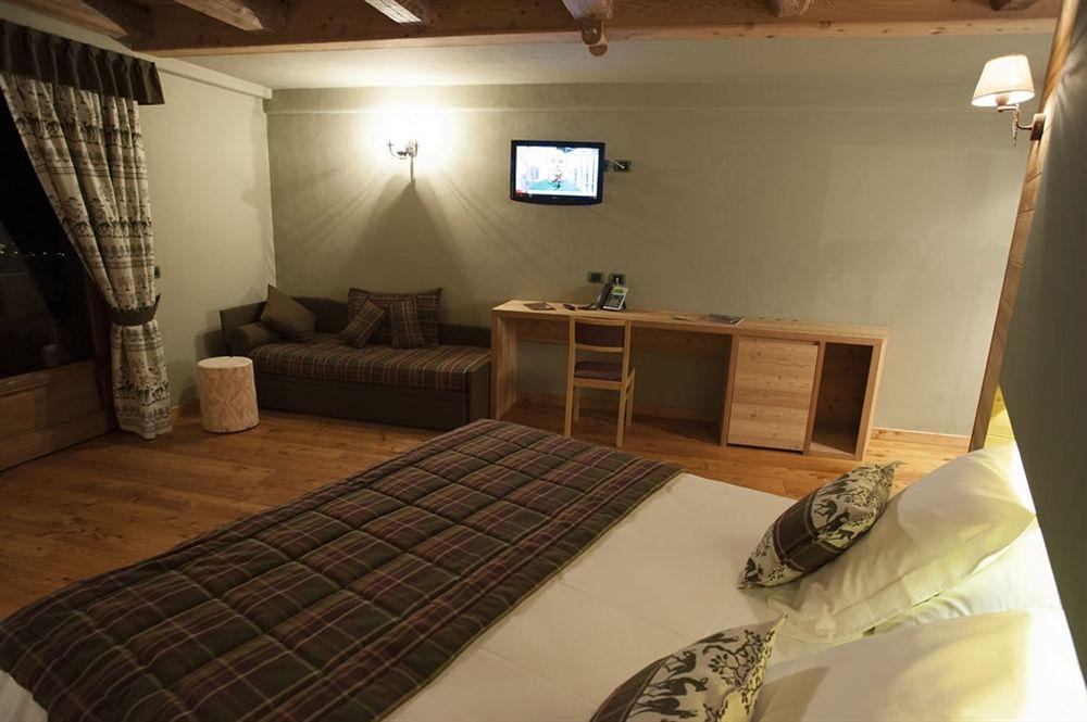 La Madonnina Del Gran Paradiso Wellness Hotel Cogne Εξωτερικό φωτογραφία