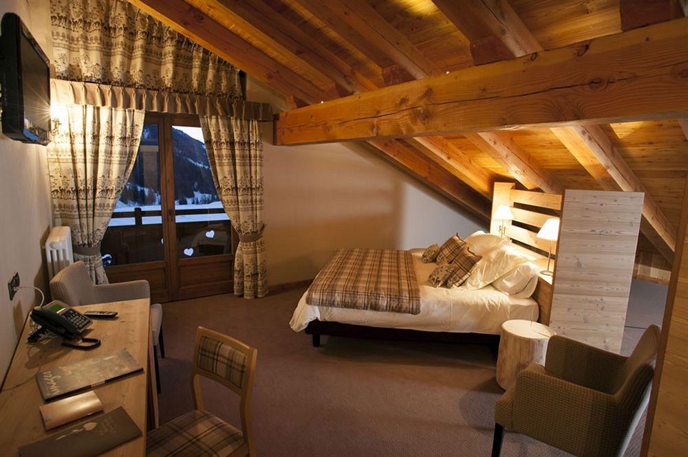 La Madonnina Del Gran Paradiso Wellness Hotel Cogne Εξωτερικό φωτογραφία